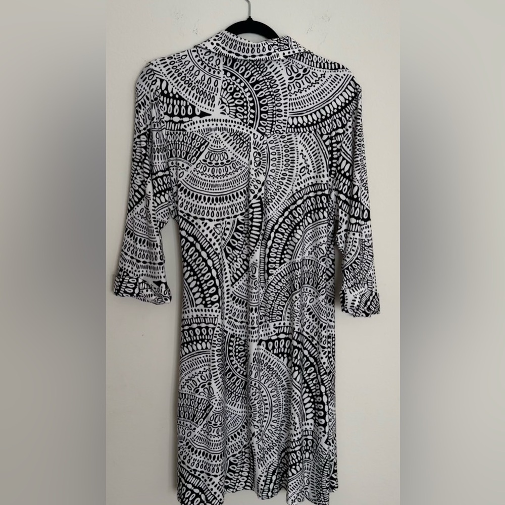 La Blanca Black and White Printed Mini Dress - Picture 5 of 14